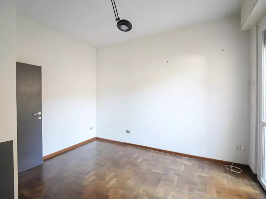 Immagine 64 di Villa in vendita  in Via Piave 4 a Sovico