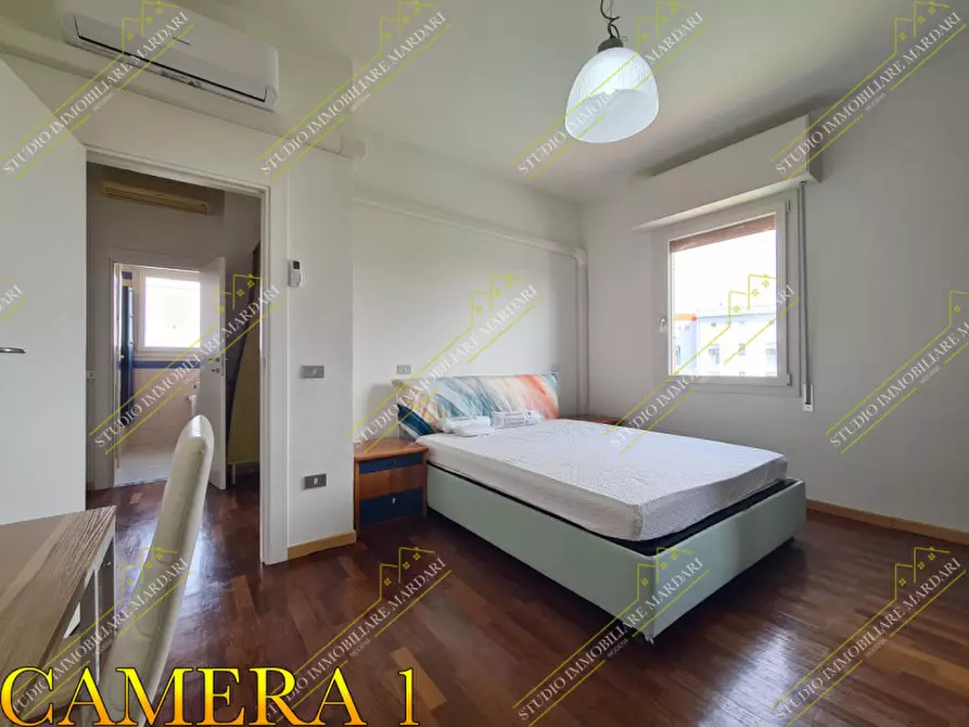 Immagine 13 di Camera in affitto  in Via Gioacchino Rossini a Modena