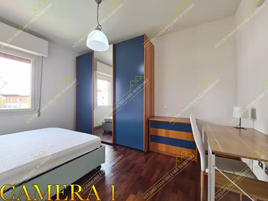 Immagine 14 di Camera in affitto  in Via Gioacchino Rossini a Modena