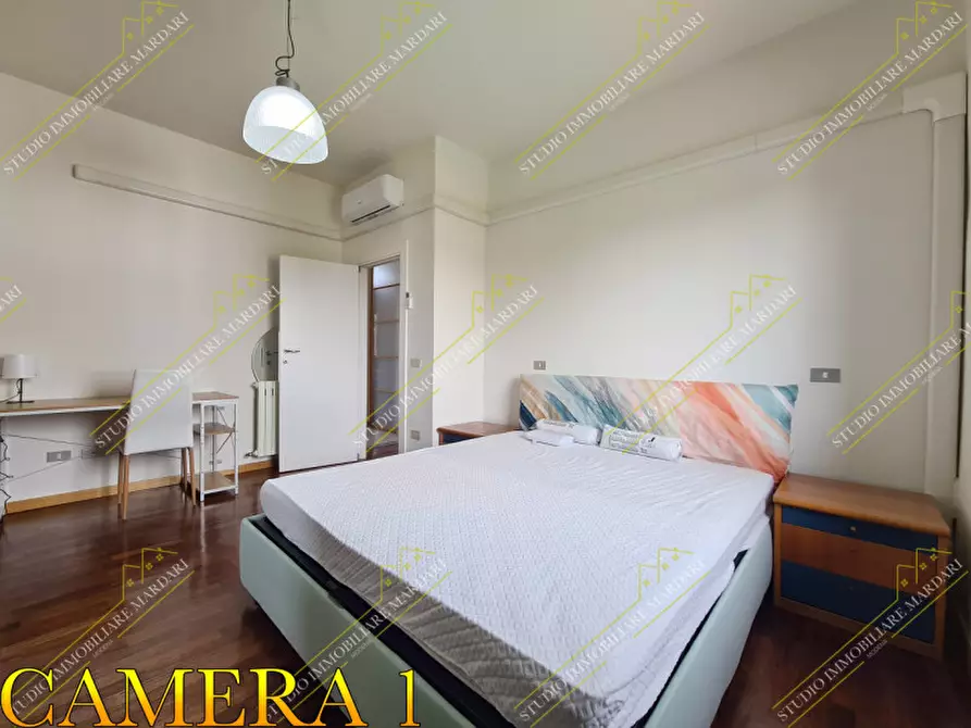 Immagine 15 di Camera in affitto  in Via Gioacchino Rossini a Modena