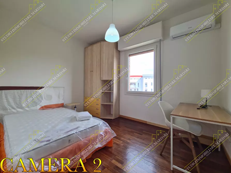 Immagine 19 di Camera in affitto  in Via Gioacchino Rossini a Modena