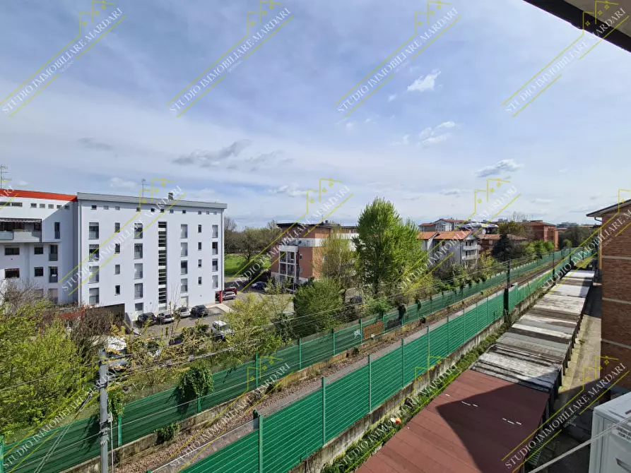 Immagine 30 di Camera in affitto  in Via Gioacchino Rossini a Modena