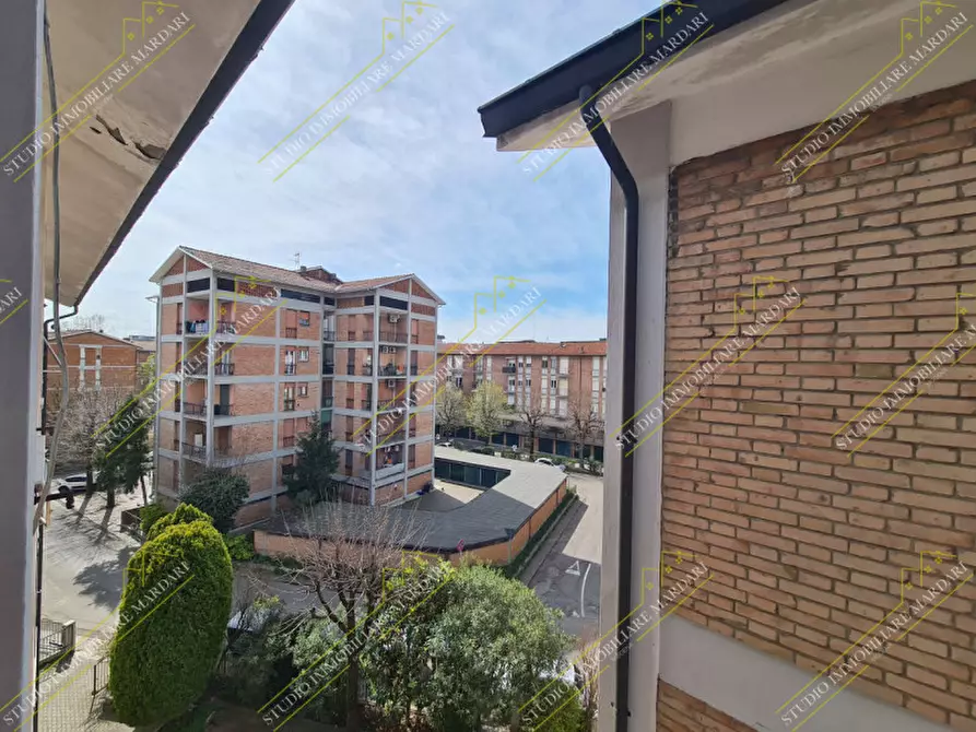 Immagine 31 di Camera in affitto  in Via Gioacchino Rossini a Modena