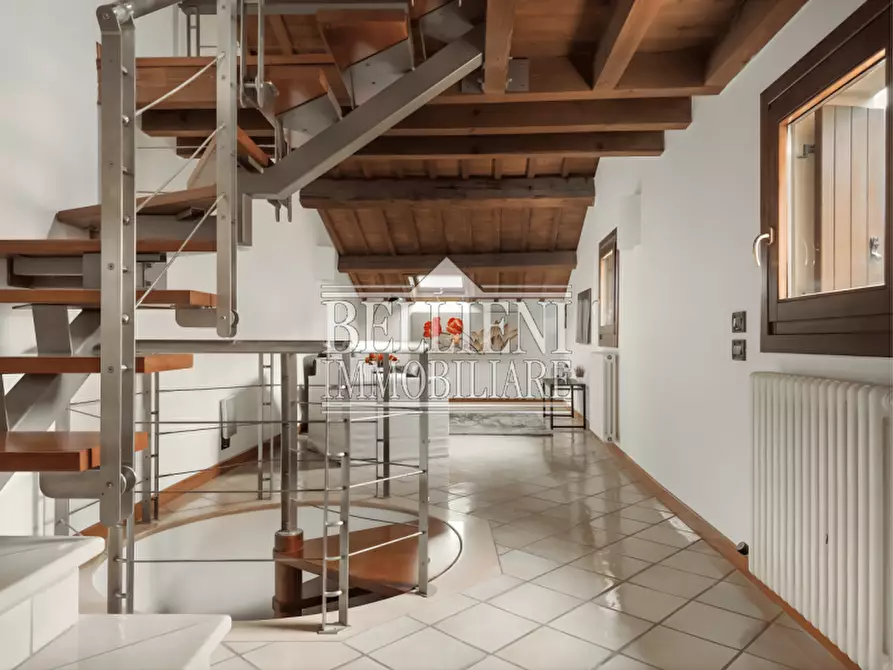 Immagine 5 di Attico in vendita  in Contra' Lodi a Vicenza