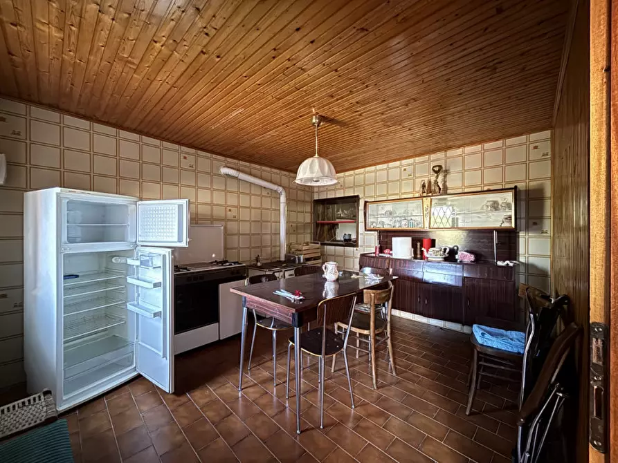 Immagine 3 di Rustico / casale in vendita  in Contrada Costa a Bosco Chiesanuova