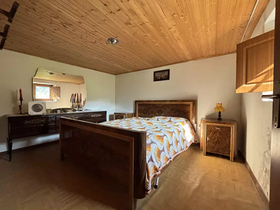 Immagine 11 di Rustico / casale in vendita  in Contrada Costa a Bosco Chiesanuova