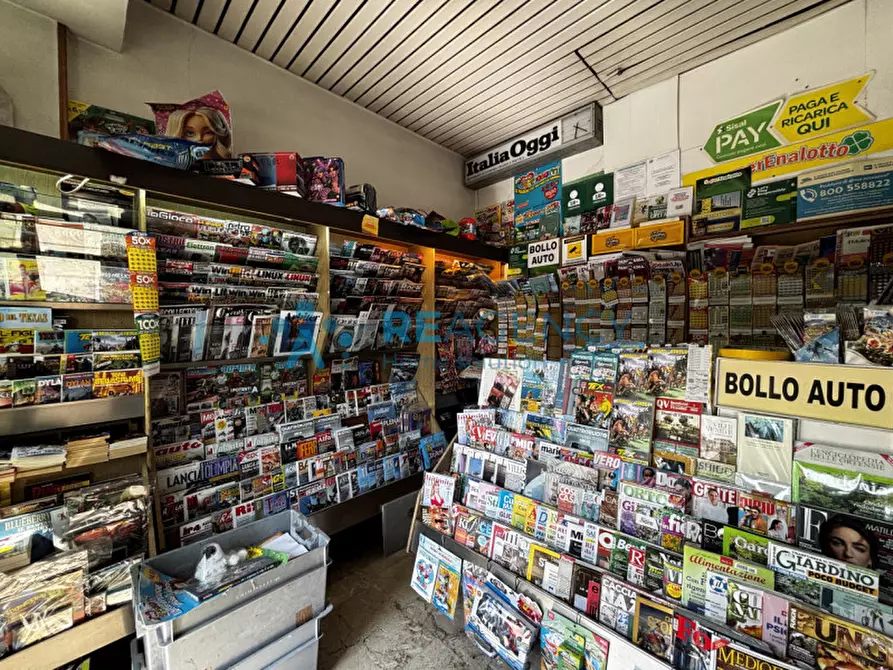 Immagine 5 di Attività commerciale in vendita  in Viale Battaglione Framarin a Vicenza