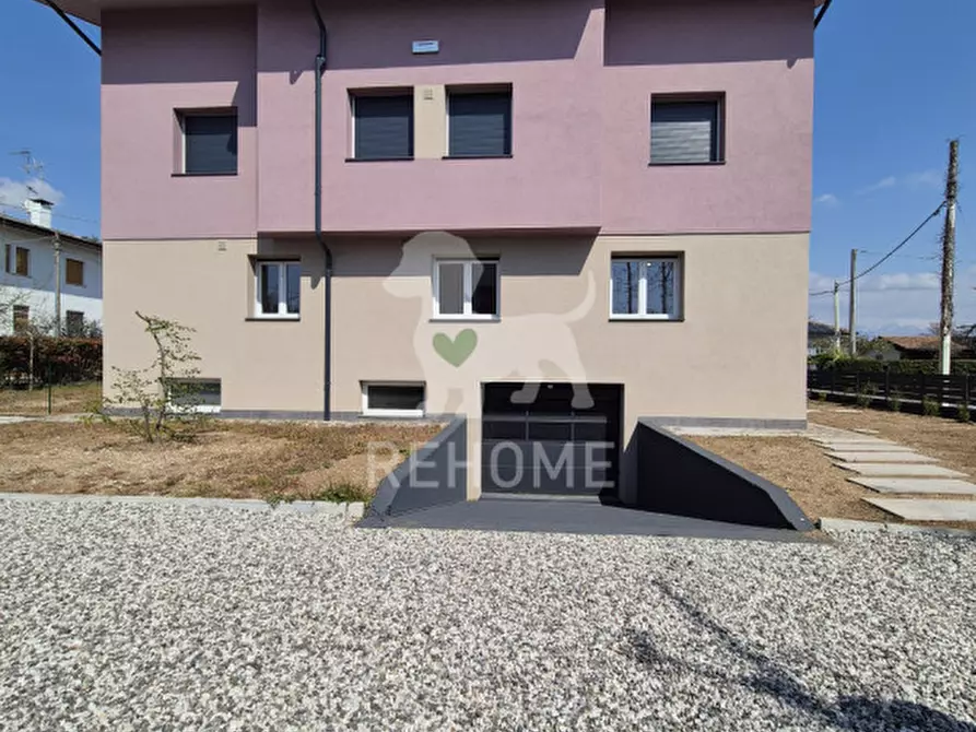 Immagine 2 di Appartamento in vendita  in Via Chiavris, 58 a Tavagnacco