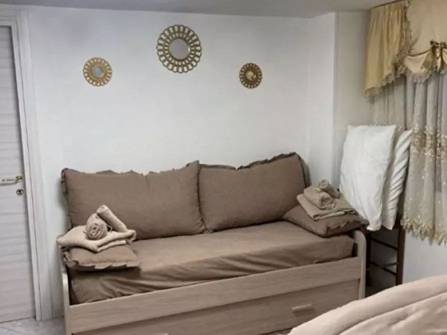 Immagine 4 di Appartamento in affitto  in Via Michelangelo Ciccone a Napoli