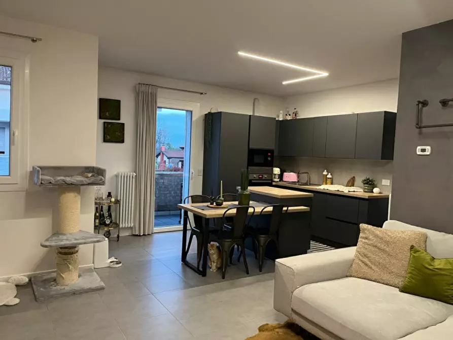 Immagine 2 di Appartamento in vendita  in Via Don Luigi Orione a Santa Maria Di Sala