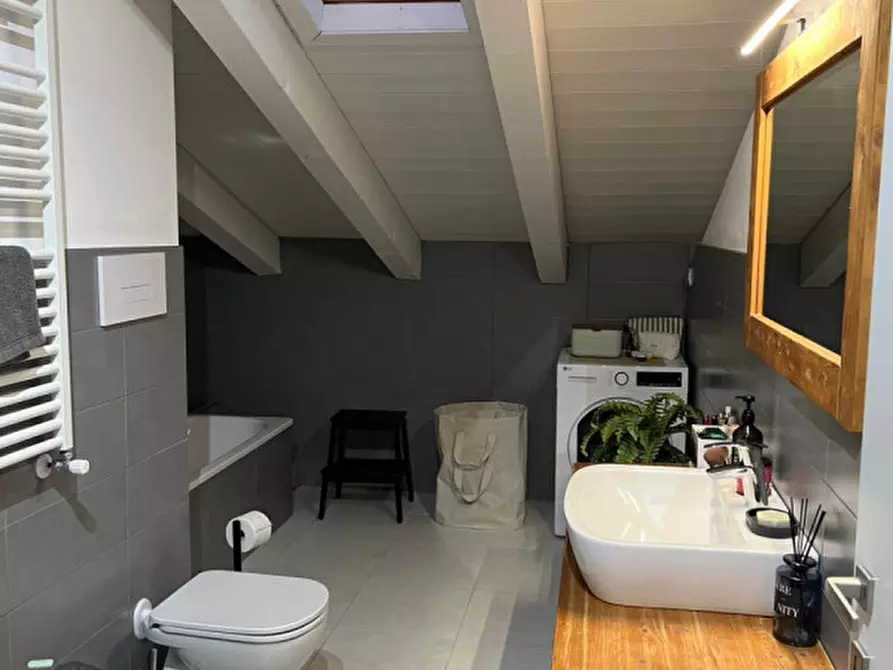 Immagine 10 di Appartamento in vendita  in Via Don Luigi Orione a Santa Maria Di Sala