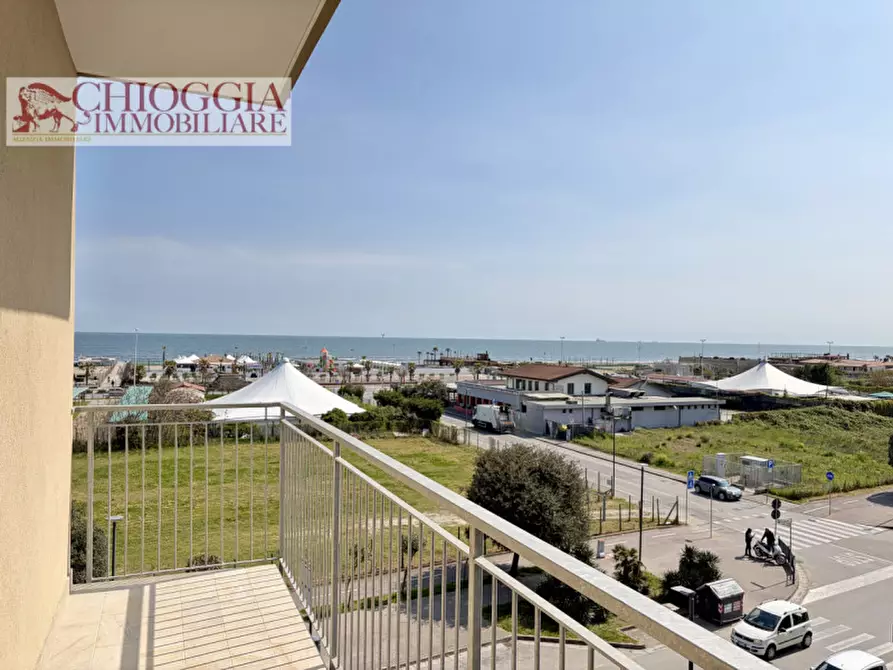Immagine 11 di Appartamento in vendita  in Via C. Colombo a Chioggia