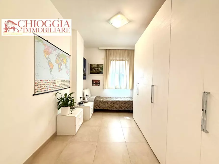 Immagine 16 di Appartamento in vendita  in Via C. Colombo a Chioggia