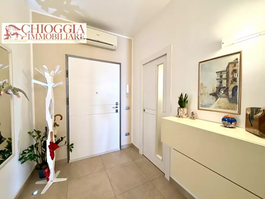 Immagine 20 di Appartamento in vendita  in Via C. Colombo a Chioggia