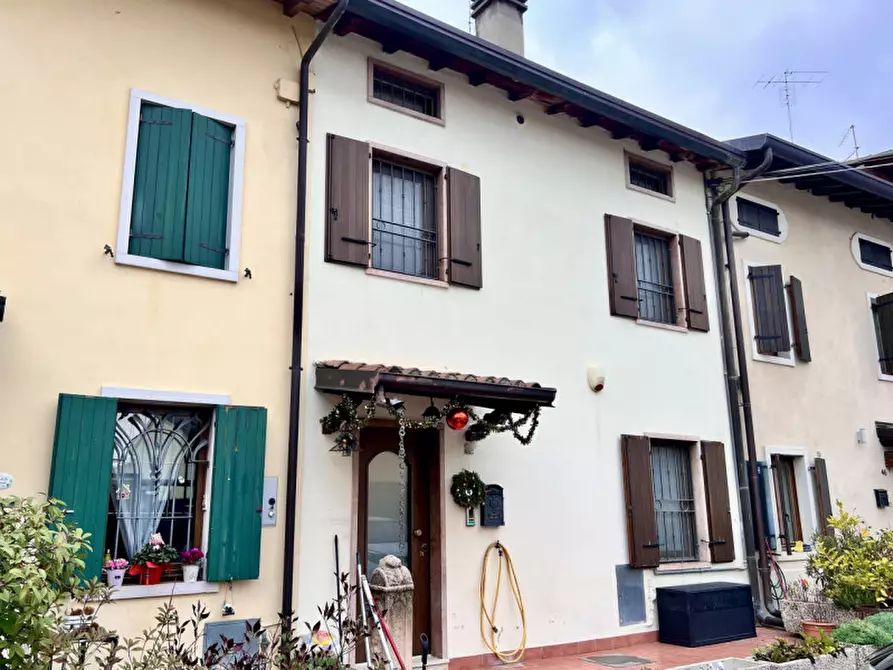 Immagine 21 di Appartamento in vendita  in via Rodi a Verona