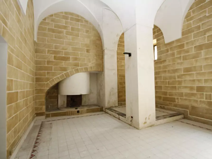 Immagine 6 di Negozio in affitto  in Via Roma a Matino