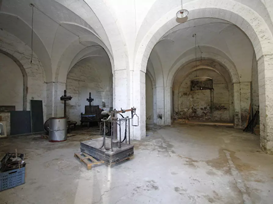 Immagine 8 di Negozio in affitto  in Via Roma a Matino