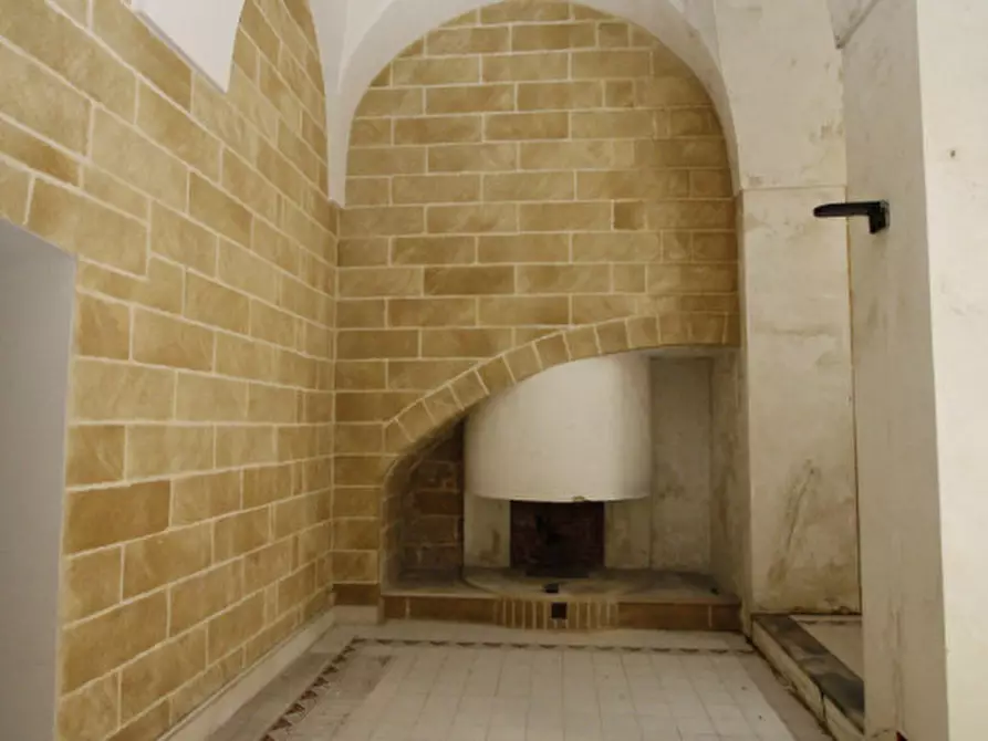 Immagine 23 di Negozio in affitto  in Via Roma a Matino