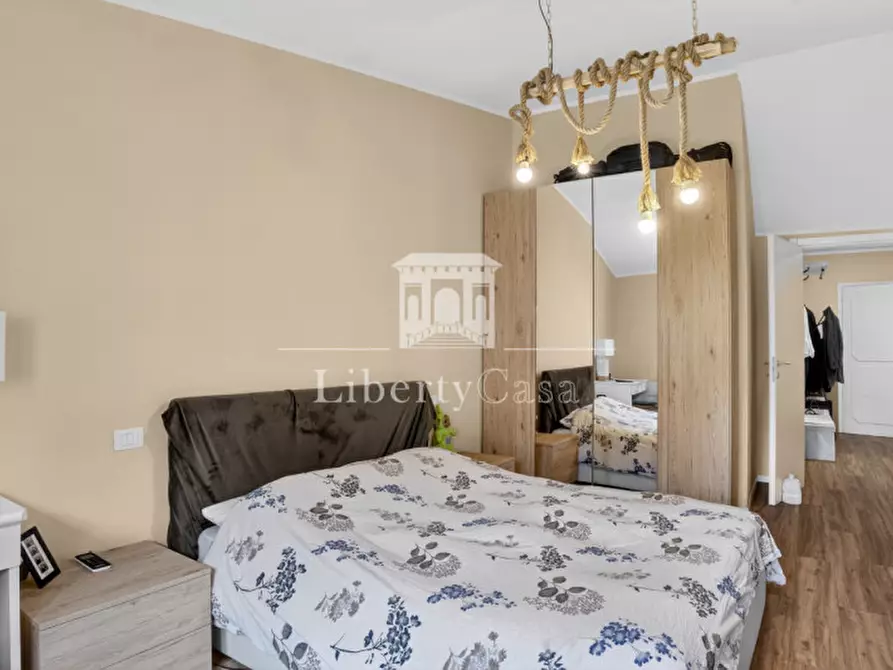 Immagine 13 di Appartamento in vendita  in Piazza Vittorio Emanuele II a Salò