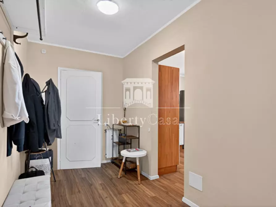 Immagine 14 di Appartamento in vendita  in Piazza Vittorio Emanuele II a Salò