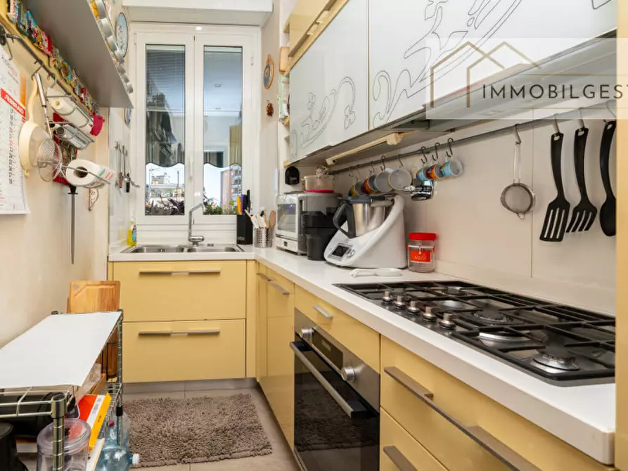 Immagine 5 di Appartamento in vendita  in Corso Regina Margherita 208 a Torino