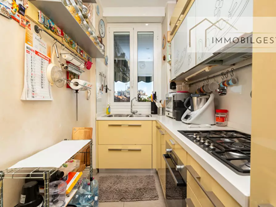 Immagine 6 di Appartamento in vendita  in Corso Regina Margherita 208 a Torino