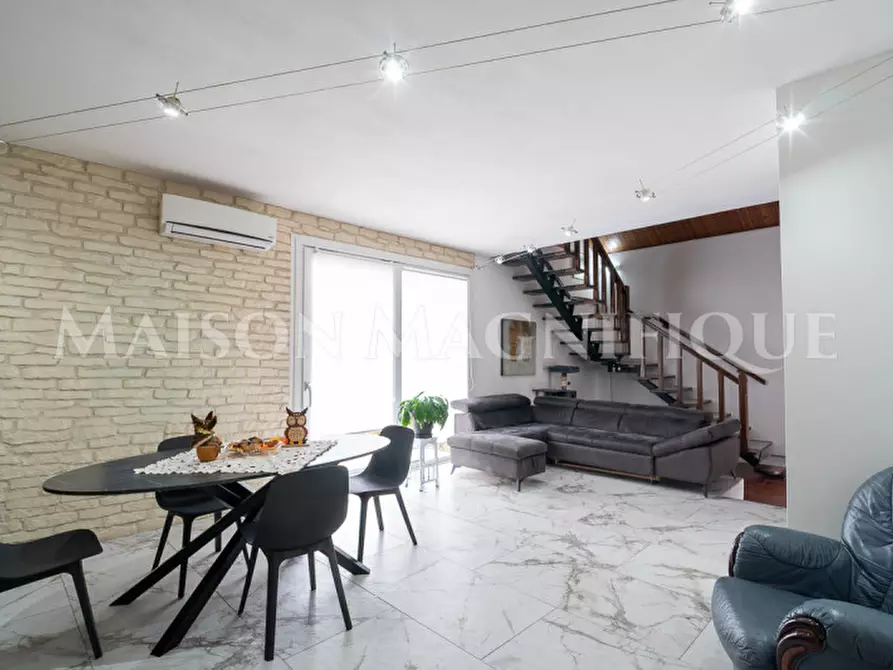 Immagine 4 di Casa bifamiliare in vendita  in Via della Libertà a Tresignana