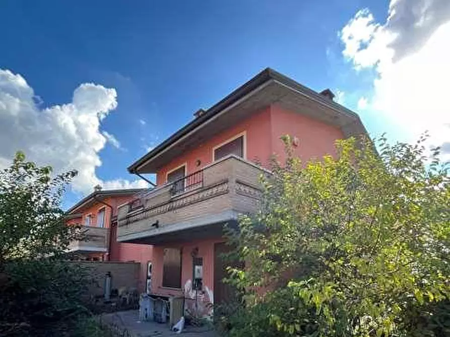 Immagine 8 di Villa in vendita  in Via XI Settembre 2001 10 - 26815 Massalengo (LO) a Massalengo