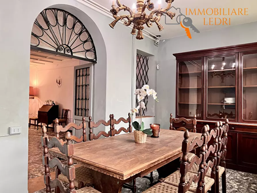 Immagine 5 di Villa in vendita  in via Legnago a Verona