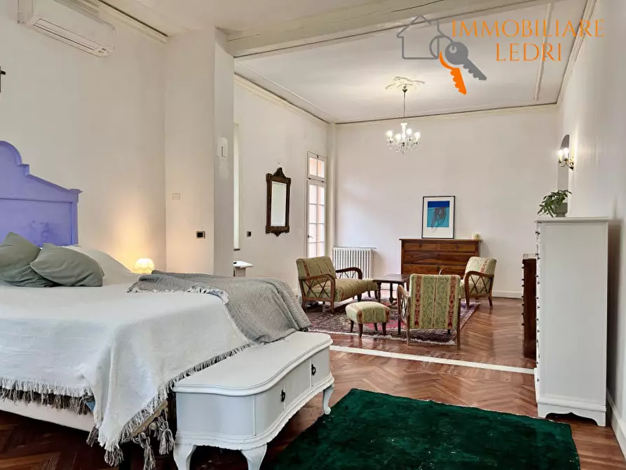 Immagine 9 di Villa in vendita  in via Legnago a Verona