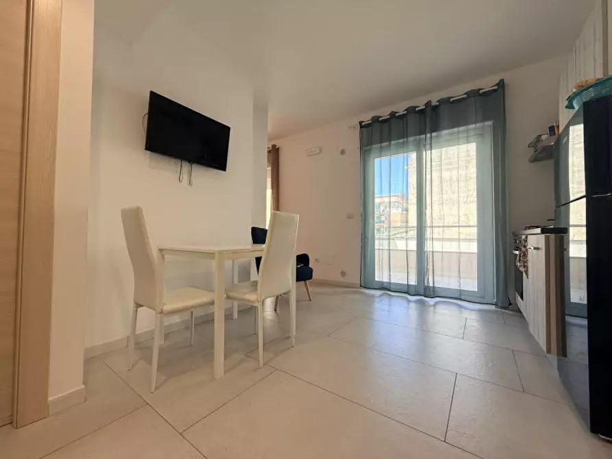 Immagine 3 di Appartamento in vendita  in via tenente sirio brigiano, 44 a Milazzo