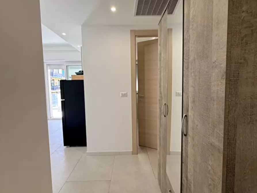 Immagine 3 di Appartamento in vendita  in MILAZZO VIA TENETE SIRO BRIGIANO,44 a Milazzo