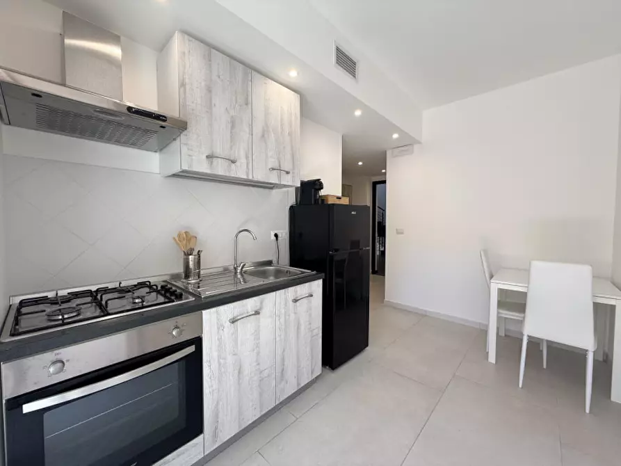 Immagine 9 di Appartamento in vendita  in MILAZZO VIA TENETE SIRO BRIGIANO,44 a Milazzo