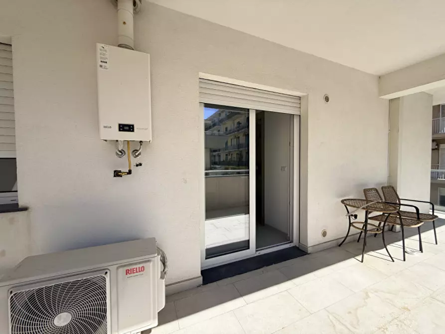 Immagine 14 di Appartamento in vendita  in MILAZZO VIA TENETE SIRO BRIGIANO,44 a Milazzo