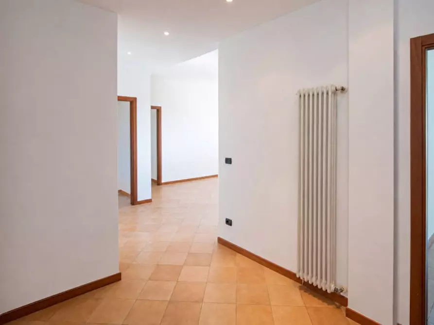 Immagine 1 di Appartamento in vendita  in CORSO VENEZIA 19 a Verona