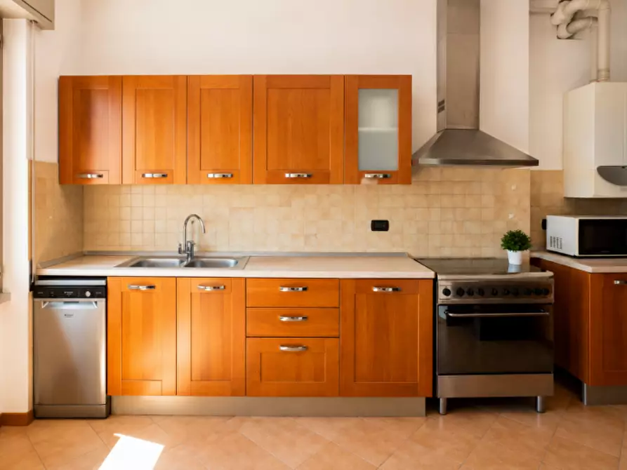 Immagine 5 di Appartamento in vendita  in CORSO VENEZIA 19 a Verona