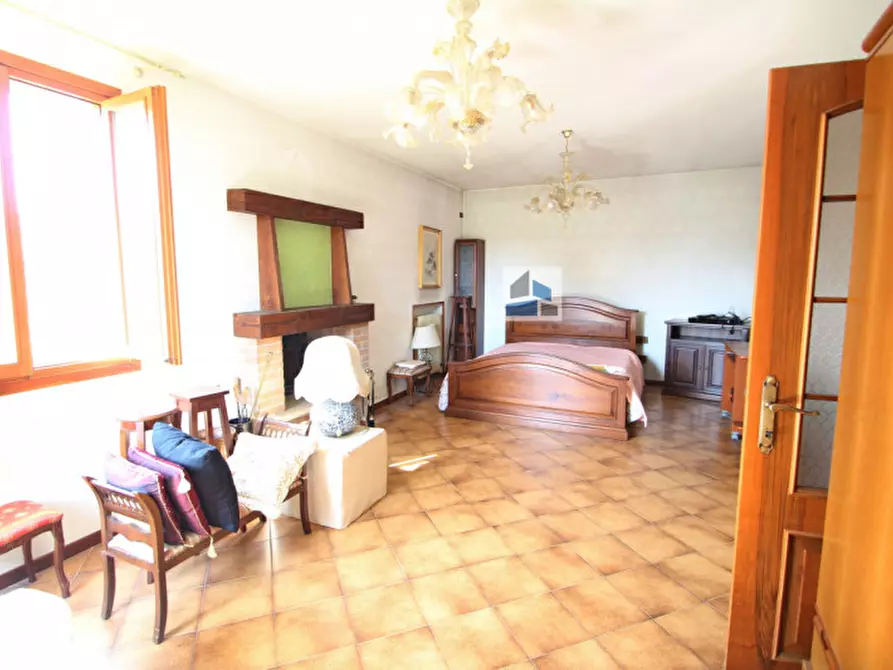Immagine 4 di Casa bifamiliare in vendita  in Via Sogaretti a Salzano