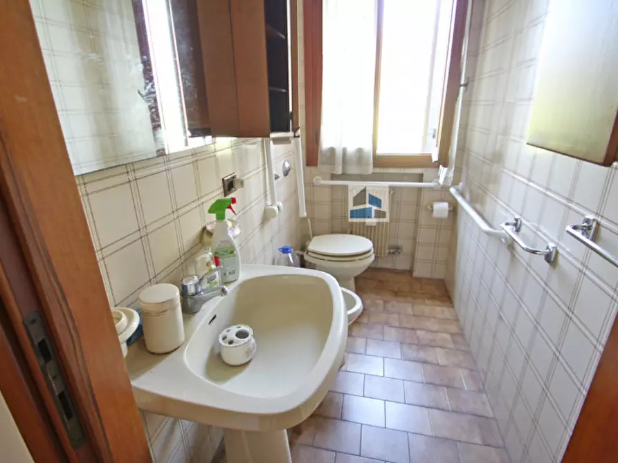 Immagine 6 di Casa bifamiliare in vendita  in Via Sogaretti a Salzano