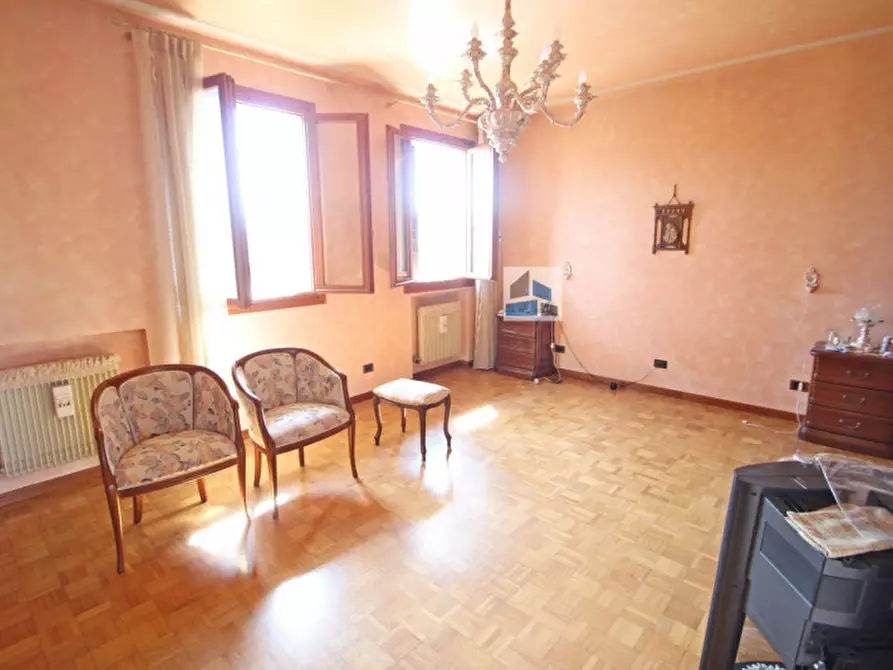 Immagine 11 di Casa bifamiliare in vendita  in Via Sogaretti a Salzano