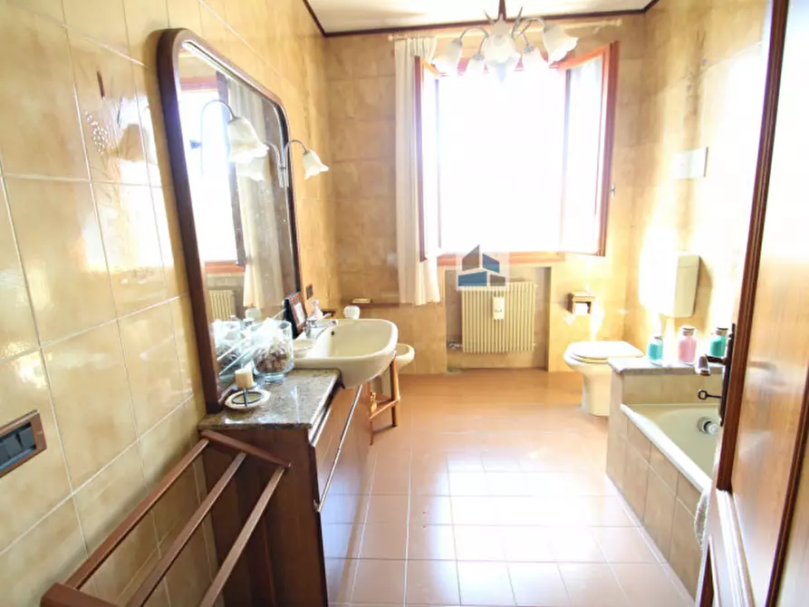 Immagine 13 di Casa bifamiliare in vendita  in Via Sogaretti a Salzano
