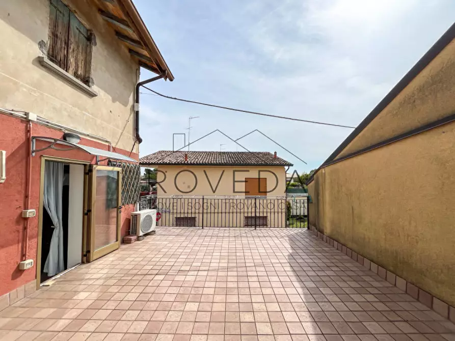 Immagine 2 di Villetta a schiera in vendita  in Via Caseggiato a Villorba