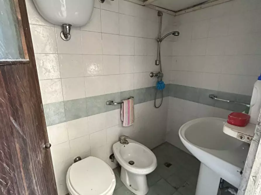 Immagine 19 di Appartamento in vendita  in Via Giuseppe Mazzini 36 a San Cesario Di Lecce