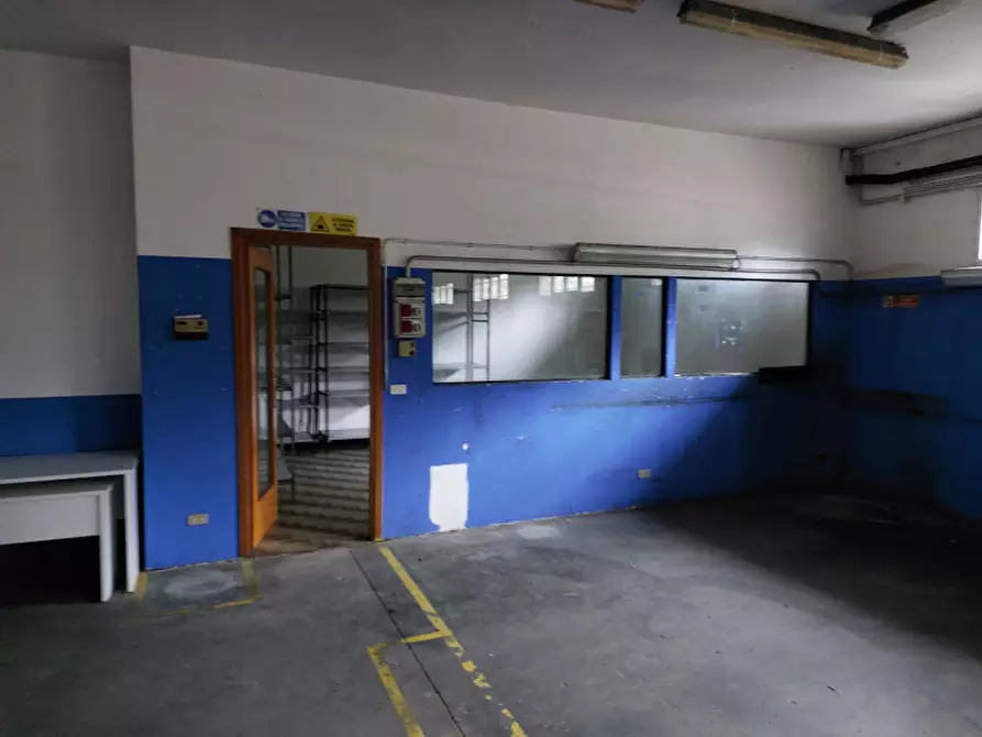 Immagine 13 di Capannone industriale in vendita  in Via Remesina Interna a Carpi