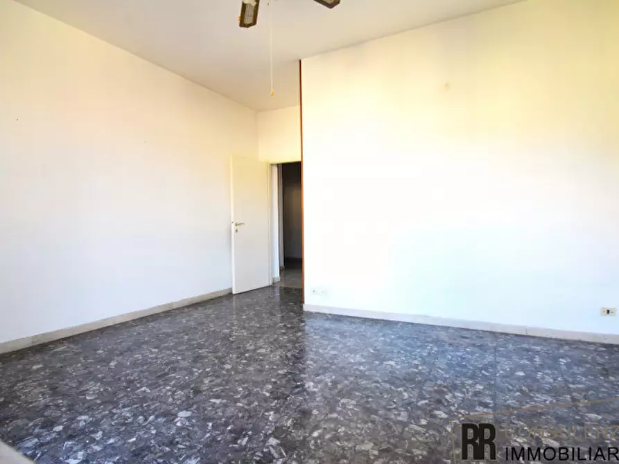 Immagine 4 di Appartamento in vendita  in Via Elena Da Persico a Verona