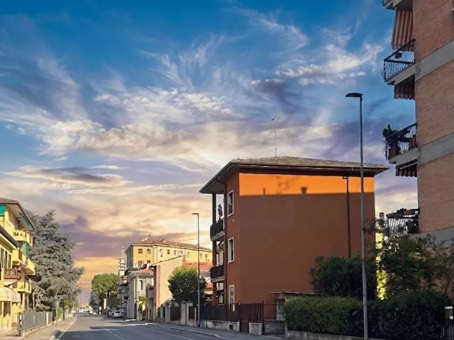 Immagine 12 di Appartamento in vendita  in Via Elena Da Persico a Verona