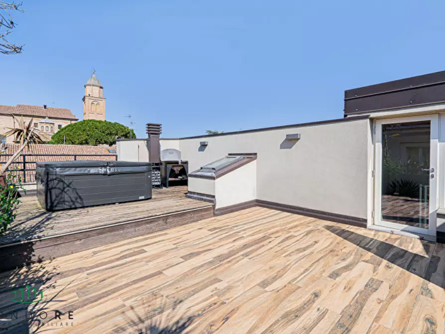 Immagine 35 di Attico in vendita  in Vicolo Pighini a Imola