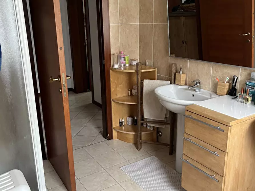 Immagine 4 di Casa indipendente in vendita  in Via Antoniana a Cadoneghe