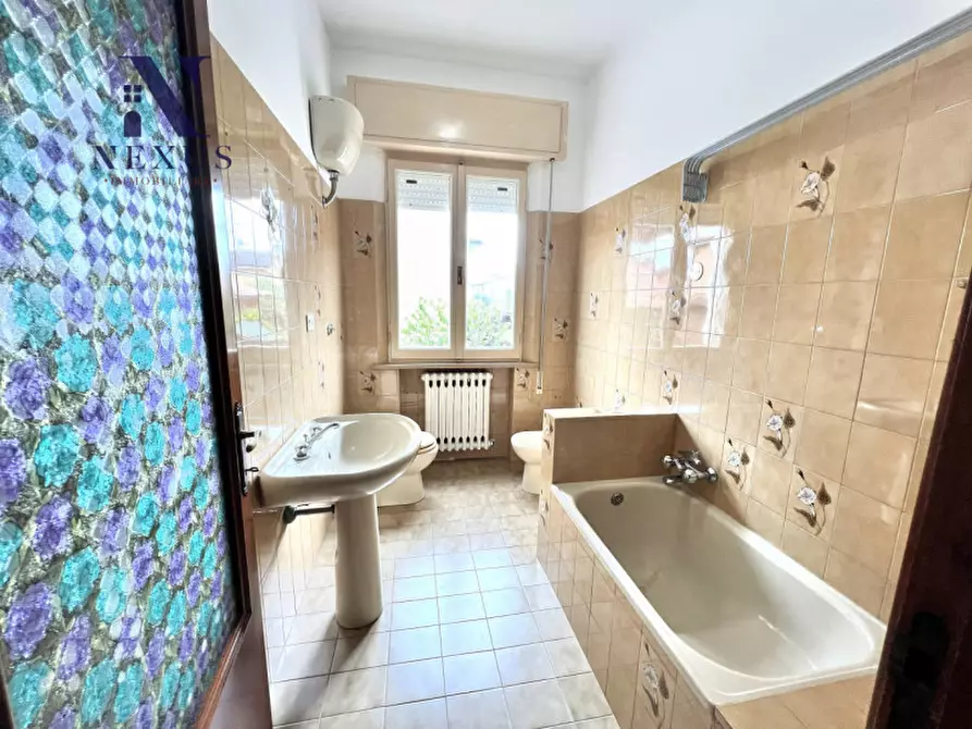 Immagine 16 di Appartamento in vendita  a Mondolfo