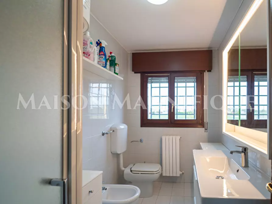 Immagine 7 di Villa in vendita  in Via Possessione Grande a Riva Del Po