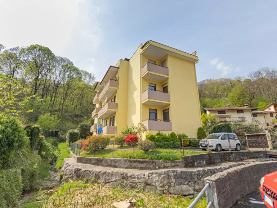 Immagine 3 di Appartamento in vendita  in Via Bruno Bertone a Casale Corte Cerro